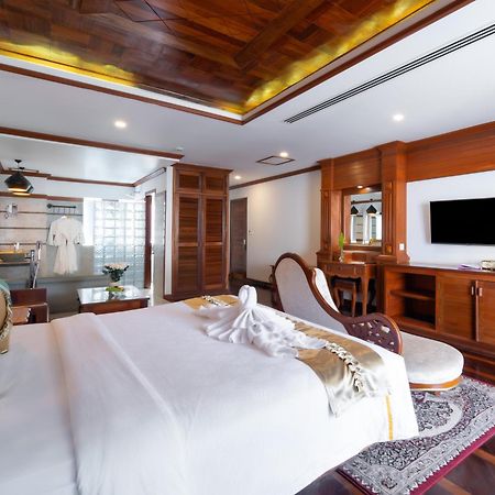 The Night Hotel Siem Reap Buitenkant foto