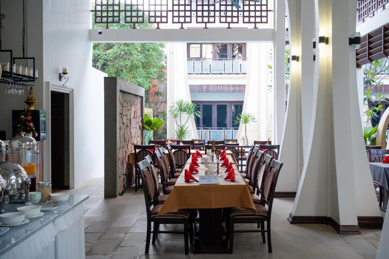 The Night Hotel Siem Reap Buitenkant foto