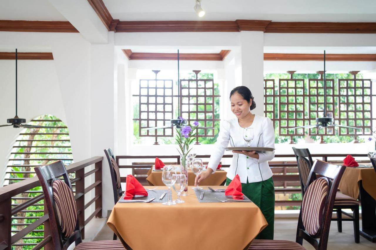 The Night Hotel Siem Reap Buitenkant foto