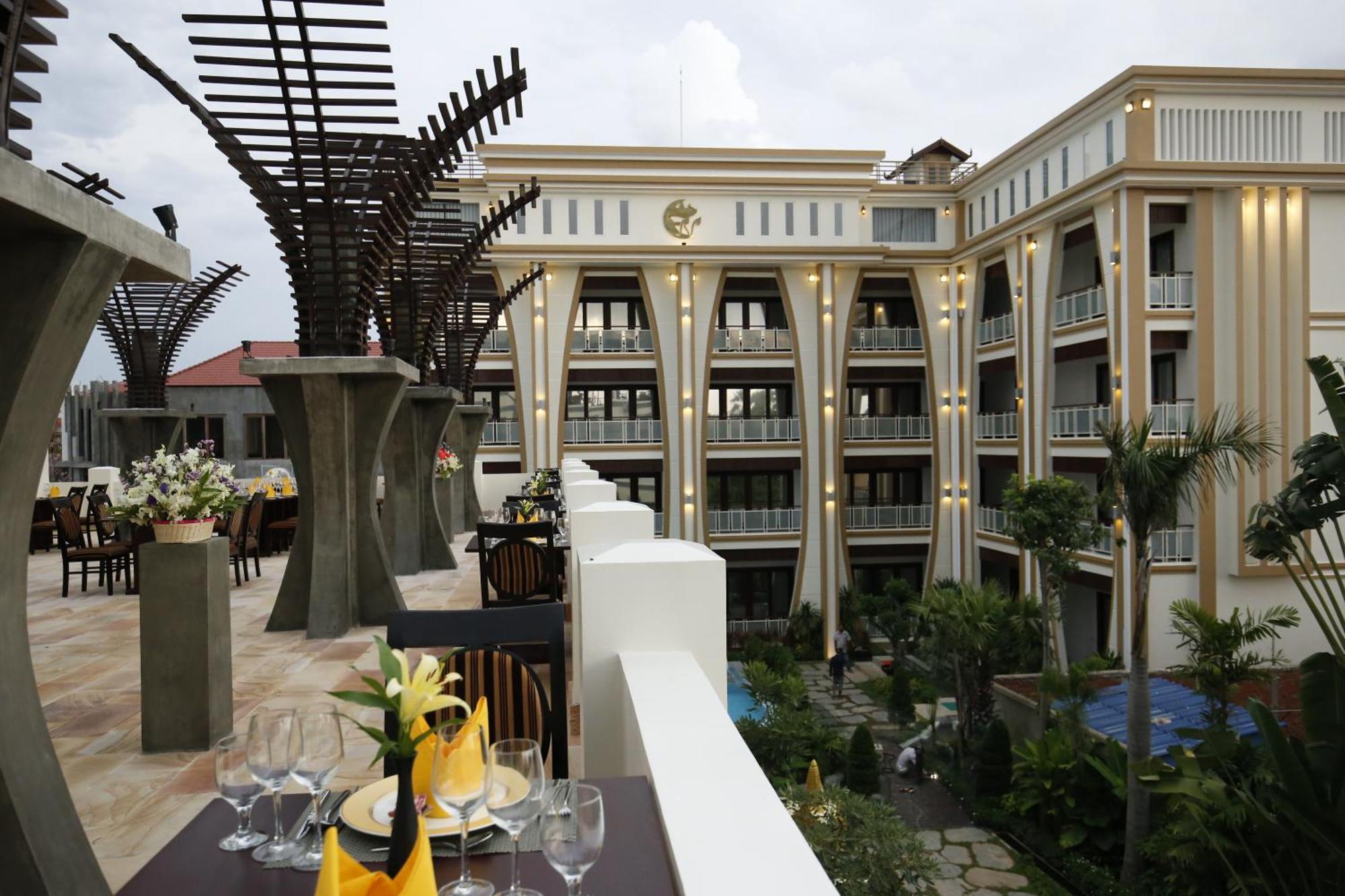 The Night Hotel Siem Reap Buitenkant foto