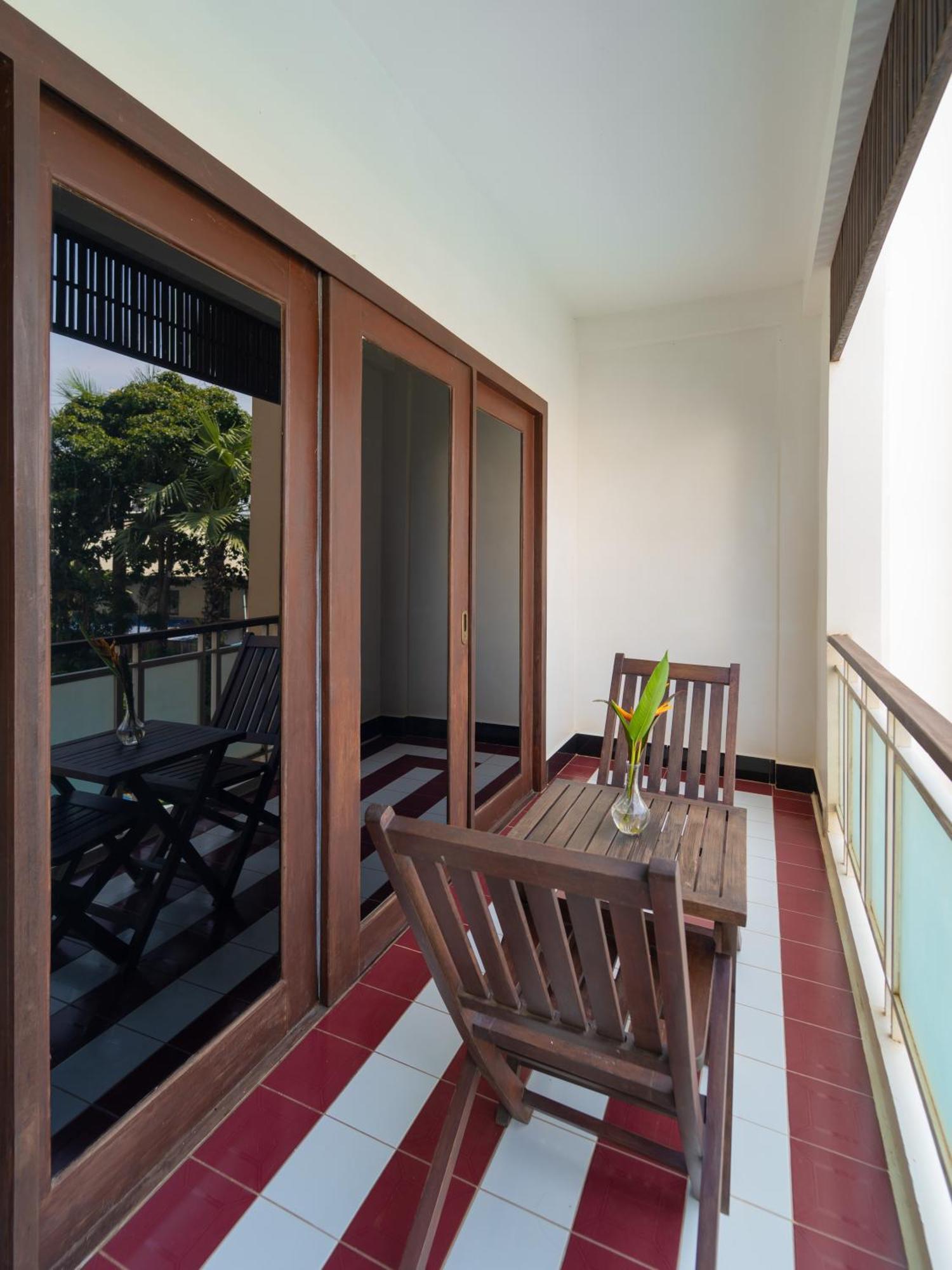 The Night Hotel Siem Reap Buitenkant foto