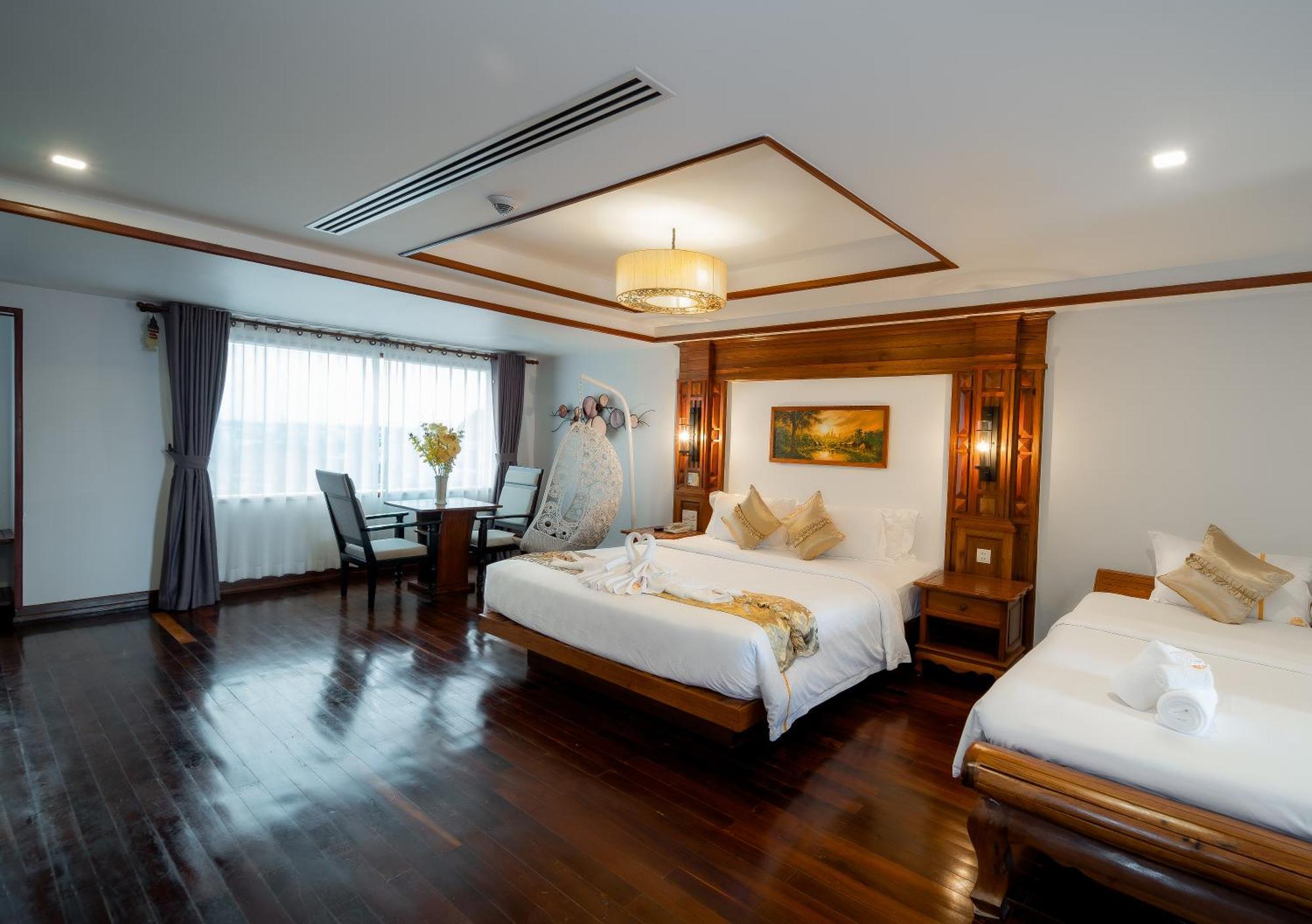 The Night Hotel Siem Reap Buitenkant foto
