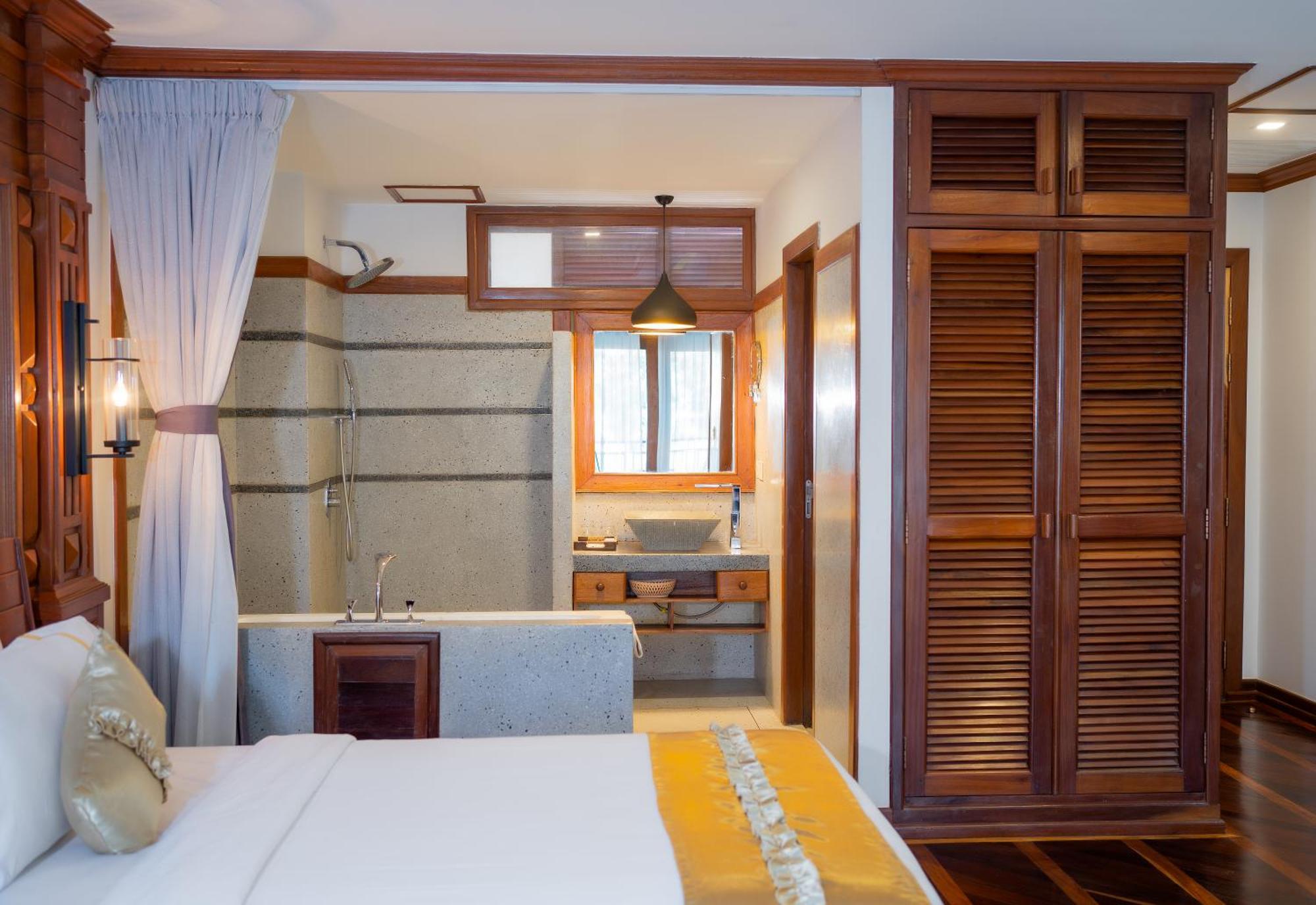 The Night Hotel Siem Reap Buitenkant foto