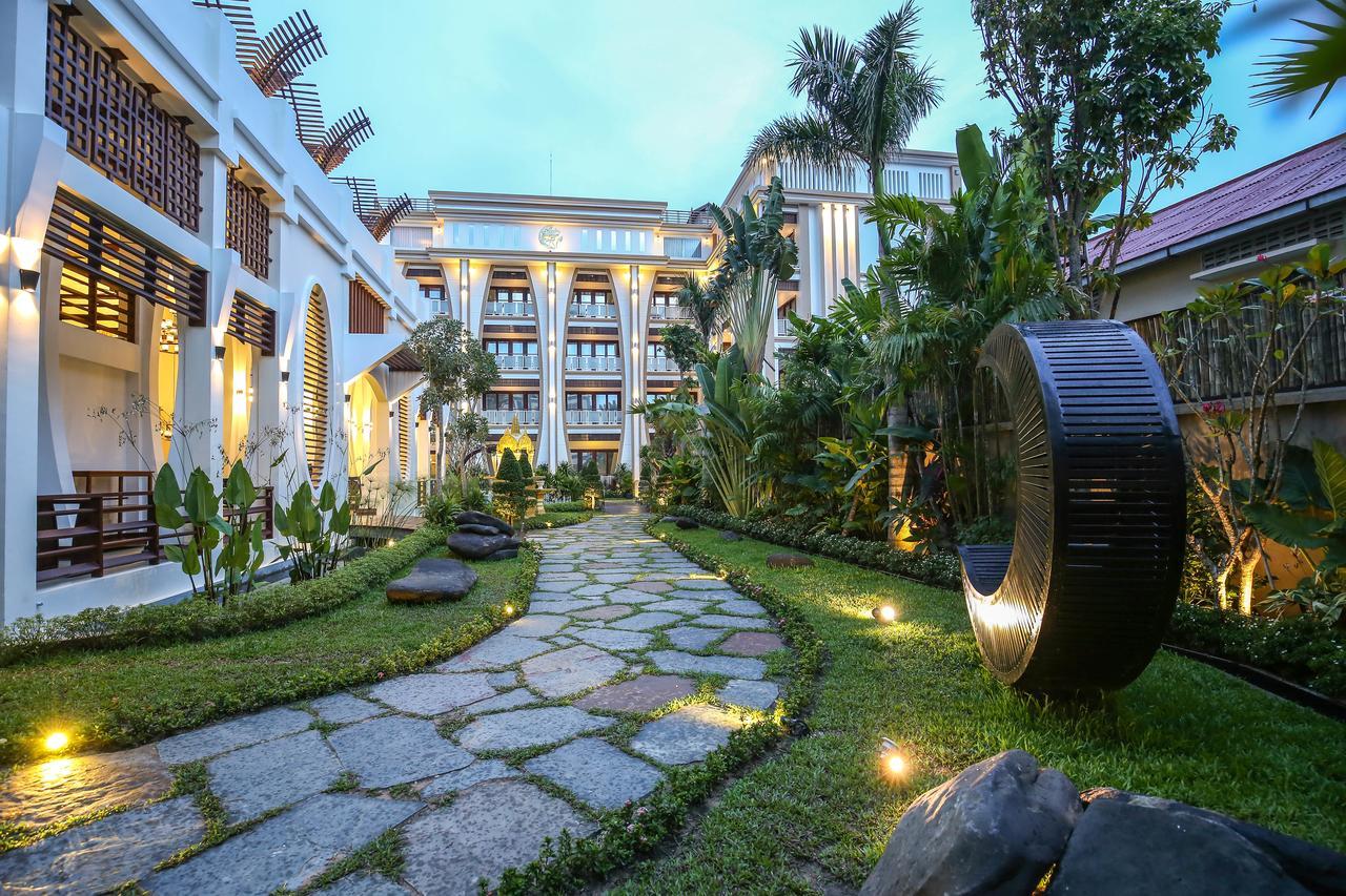 The Night Hotel Siem Reap Buitenkant foto